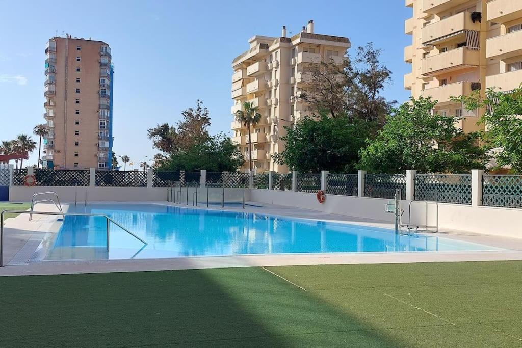 Elegante Alojamiento Con Piscina A 200 M Del Mar. Апартаменты